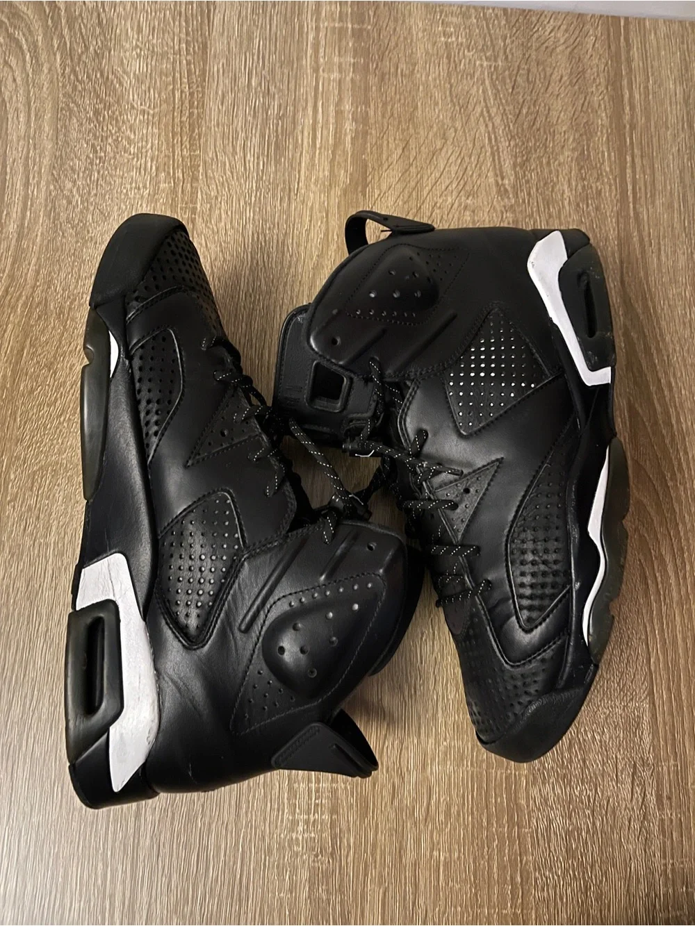 Jordan Retro 6 Black Cat